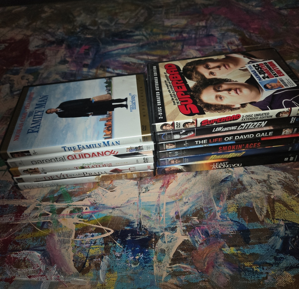 Movie DVD Lot - Mixed Titles (Blue, White, Black)